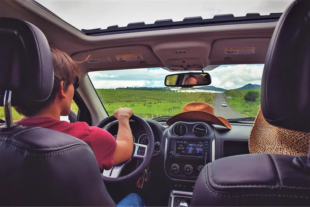 persondriveroad