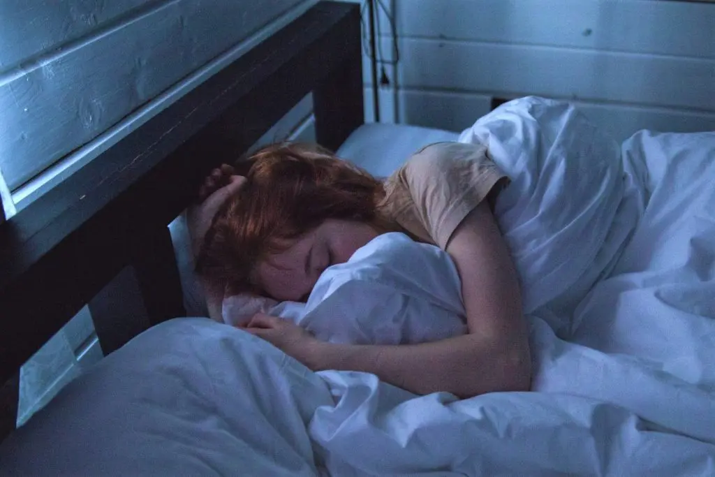 sleepwoman